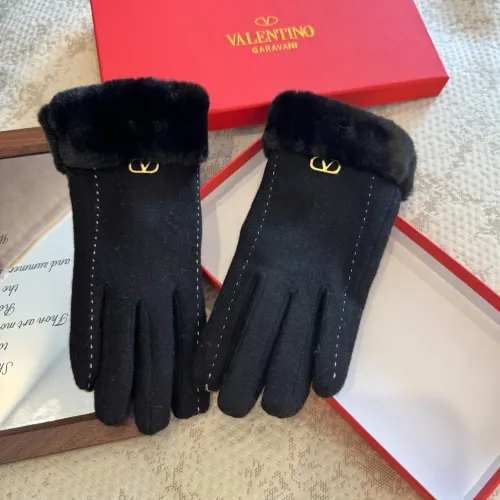 Cheap Valentino Gloves For Women #1401397 Replica Wholesale [$39.00 USD] [ITEM#1401397] on Replica Valentino Gloves