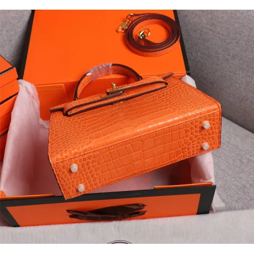 Cheap Hermes AAA Quality Handbags For Women #1401404 Replica Wholesale [$92.00 USD] [ITEM#1401404] on Replica Hermes AAA Quality Handbags