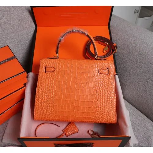 Cheap Hermes AAA Quality Handbags For Women #1401405 Replica Wholesale [$98.00 USD] [ITEM#1401405] on Replica Hermes AAA Quality Handbags