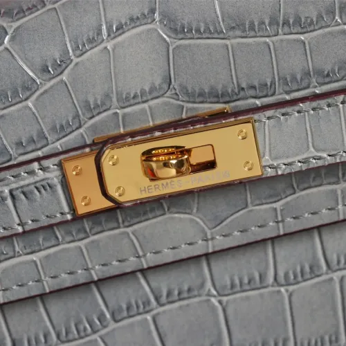 Cheap Hermes AAA Quality Handbags For Women #1401427 Replica Wholesale [$98.00 USD] [ITEM#1401427] on Replica Hermes AAA Quality Handbags