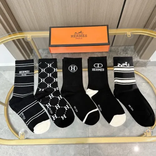 Cheap Hermes Socks #1401466 Replica Wholesale [$29.00 USD] [ITEM#1401466] on Replica Hermes Socks