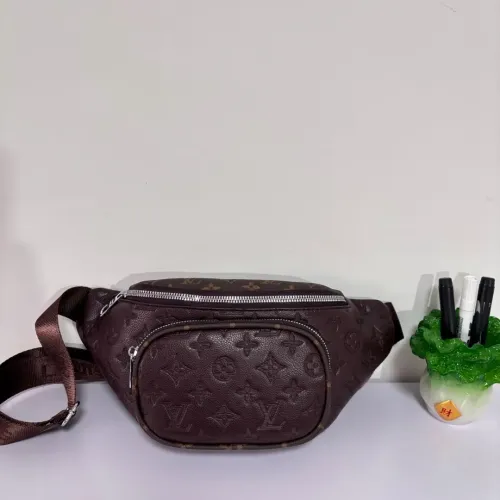 Louis Vuitton Messenger Bags For Unisex #1402075