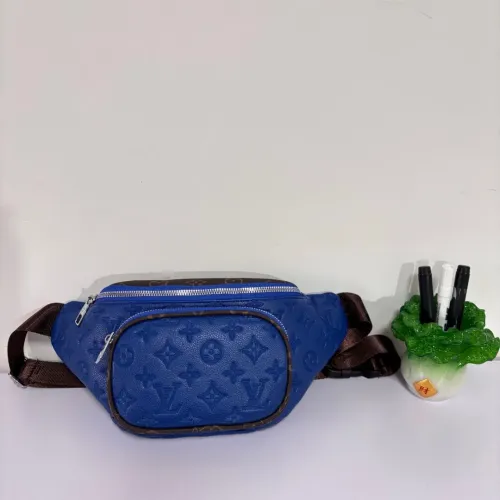 Louis Vuitton Messenger Bags For Unisex #1402076