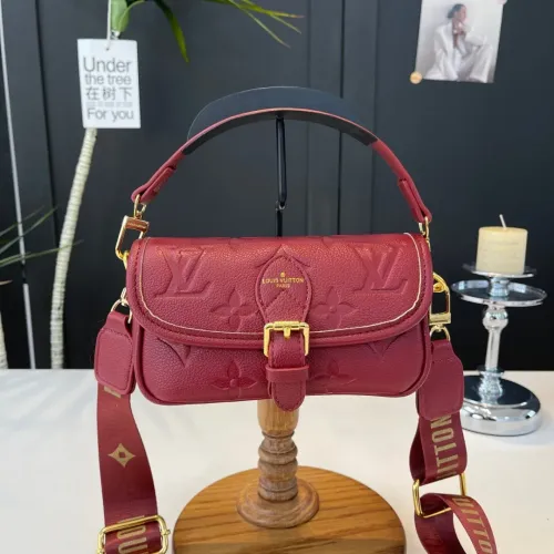 Louis Vuitton Messenger Bags For Women #1402110