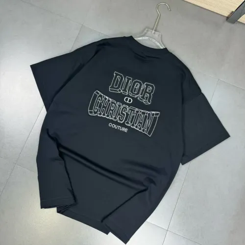 Cheap Christian Dior T-Shirts Short Sleeved For Unisex #1402126 Replica Wholesale [$32.00 USD] [ITEM#1402126] on Replica Christian Dior T-Shirts