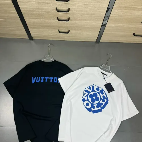 Cheap Louis Vuitton LV T-Shirts Short Sleeved For Unisex #1402188 Replica Wholesale [$32.00 USD] [ITEM#1402188] on Replica Louis Vuitton LV T-Shirts