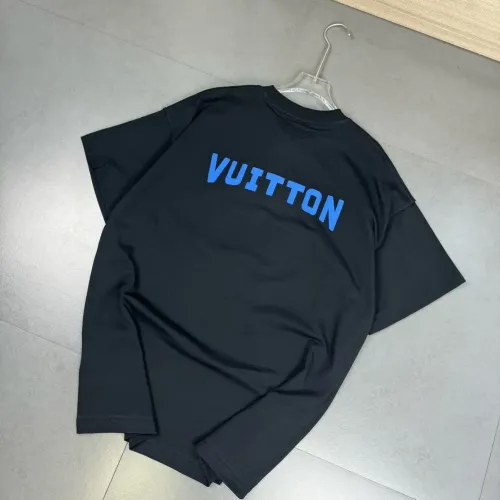 Cheap Louis Vuitton LV T-Shirts Short Sleeved For Unisex #1402189 Replica Wholesale [$32.00 USD] [ITEM#1402189] on Replica Louis Vuitton LV T-Shirts