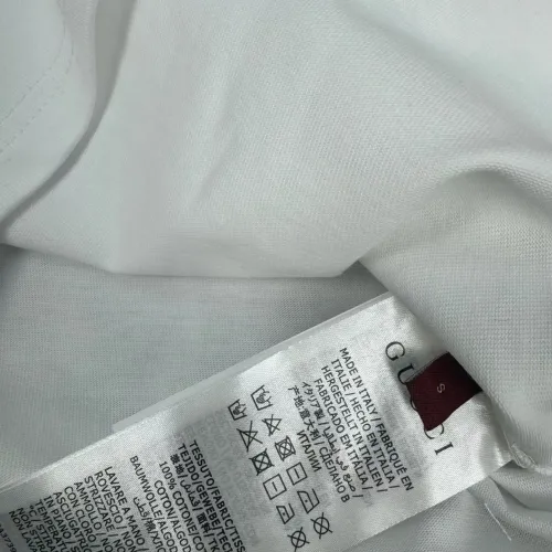 Cheap Gucci T-Shirts Short Sleeved For Unisex #1402194 Replica Wholesale [$32.00 USD] [ITEM#1402194] on Replica Gucci T-Shirts