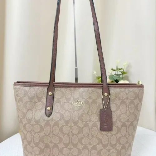 Coach Shoulder Bags For Women #1402705