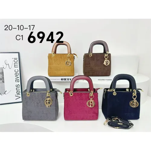 Cheap Christian Dior Handbags For Women #1402731 Replica Wholesale [$40.00 USD] [ITEM#1402731] on Replica Christian Dior Handbags