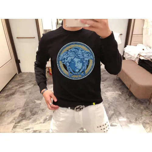 Versace Hoodies Long Sleeved For Men #1402810