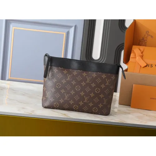 Louis Vuitton LV Toilet Pouches #1402837