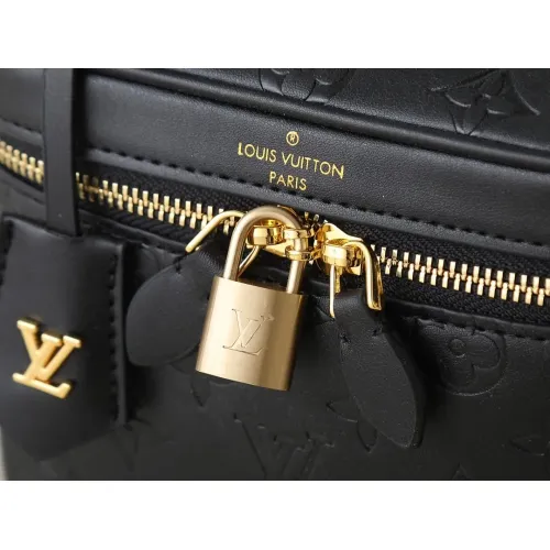 Cheap Louis Vuitton Messenger Bags For Women #1402873 Replica Wholesale [$56.00 USD] [ITEM#1402873] on Replica Louis Vuitton Messenger Bags