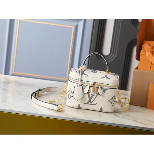 Louis Vuitton Messenger Bags For Women #1402876