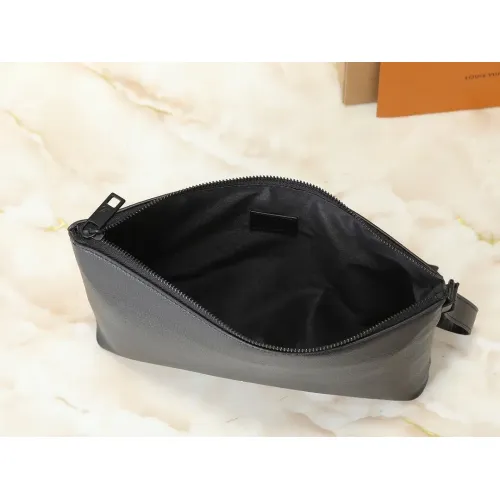 Cheap Louis Vuitton LV Daily Pouches For Men #1402898 Replica Wholesale [$48.00 USD] [ITEM#1402898] on Replica Louis Vuitton LV Wallets