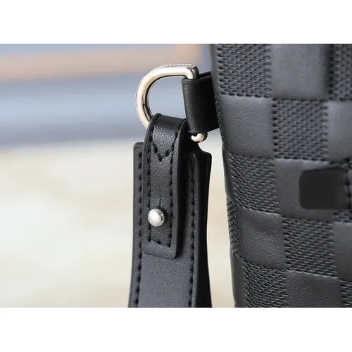 Cheap Louis Vuitton LV Daily Pouches For Men #1402899 Replica Wholesale [$48.00 USD] [ITEM#1402899] on Replica Louis Vuitton LV Wallets