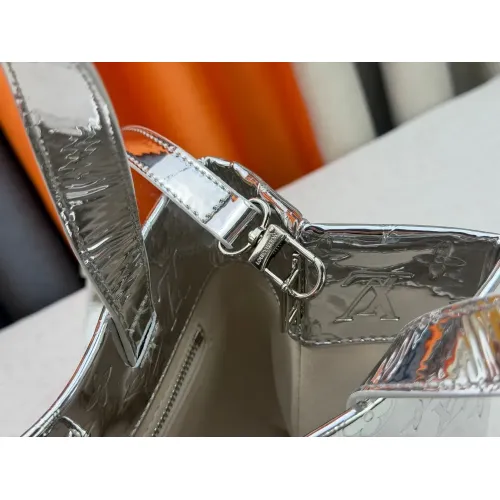 Cheap Louis Vuitton AAA Quality Handbags For Women #1403120 Replica Wholesale [$76.00 USD] [ITEM#1403120] on Replica Louis Vuitton AAA Quality Handbags