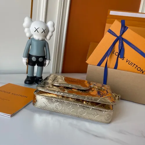 Cheap Louis Vuitton AAA Quality Messenger Bags For Women #1403207 Replica Wholesale [$72.00 USD] [ITEM#1403207] on Replica Louis Vuitton AAA Quality Messenger Bags