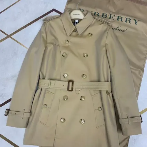 Burberry Trench Coat Long Sleeved For Men #1403322