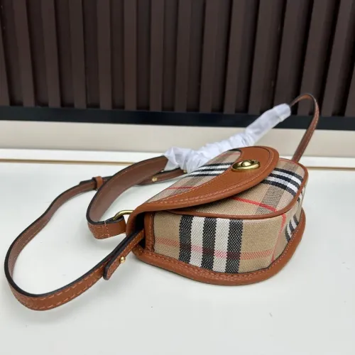 Cheap Burberry AAA Quality Messenger Bags For Women #1403909 Replica Wholesale [$98.00 USD] [ITEM#1403909] on Replica Burberry AAA Quality Messenger Bags