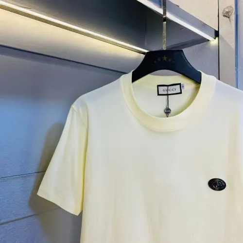 Cheap Gucci T-Shirts Short Sleeved For Unisex #1403932 Replica Wholesale [$27.00 USD] [ITEM#1403932] on Replica Gucci T-Shirts