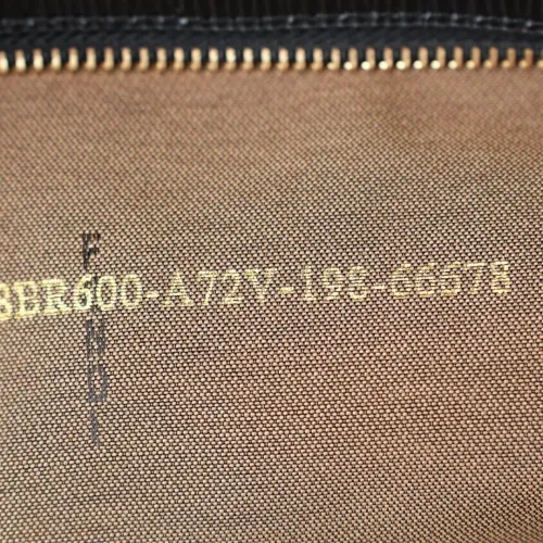 Cheap Fendi Travel Bags #1404052 Replica Wholesale [$96.00 USD] [ITEM#1404052] on Replica Fendi Travel Bags