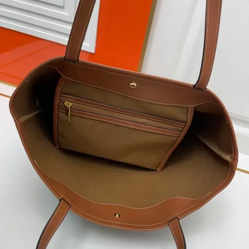 Cheap Celine AAA Quality Shoulder Bags For Women #1404162 Replica Wholesale [$88.00 USD] [ITEM#1404162] on Replica Celine AAA Quality Shoulder Bags