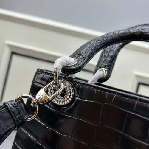 Cheap Christian Dior AAA Quality Handbags For Women #1404217 Replica Wholesale [$92.00 USD] [ITEM#1404217] on Replica Christian Dior AAA Quality Handbags