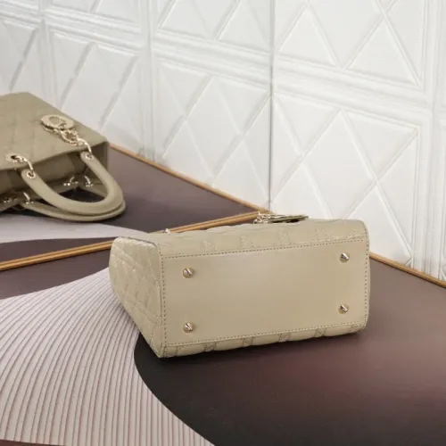 Cheap Christian Dior AAA Quality Handbags For Women #1404234 Replica Wholesale [$92.00 USD] [ITEM#1404234] on Replica Christian Dior AAA Quality Handbags