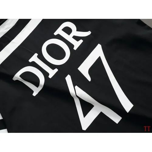 Cheap Christian Dior T-Shirts Short Sleeved For Unisex #1404246 Replica Wholesale [$40.00 USD] [ITEM#1404246] on Replica Christian Dior T-Shirts
