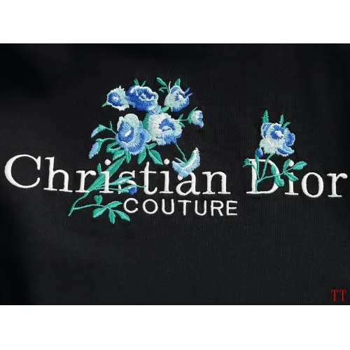 Cheap Christian Dior T-Shirts Short Sleeved For Unisex #1404249 Replica Wholesale [$45.00 USD] [ITEM#1404249] on Replica Christian Dior T-Shirts