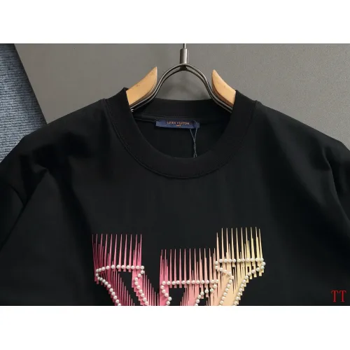 Cheap Louis Vuitton LV T-Shirts Short Sleeved For Unisex #1404284 Replica Wholesale [$48.00 USD] [ITEM#1404284] on Replica Louis Vuitton LV T-Shirts