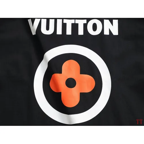 Cheap Louis Vuitton LV T-Shirts Short Sleeved For Unisex #1404299 Replica Wholesale [$42.00 USD] [ITEM#1404299] on Replica Louis Vuitton LV T-Shirts