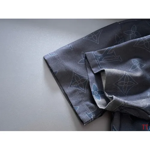 Cheap Louis Vuitton LV Tracksuits Short Sleeved For Men #1404350 Replica Wholesale [$102.00 USD] [ITEM#1404350] on Replica Louis Vuitton LV Tracksuits