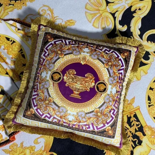 Versace Cushion #1404385
