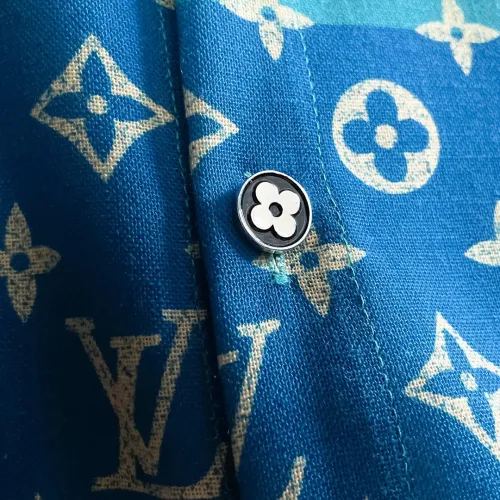 Cheap Louis Vuitton LV Tracksuits Short Sleeved For Men #1404438 Replica Wholesale [$102.00 USD] [ITEM#1404438] on Replica Louis Vuitton LV Tracksuits