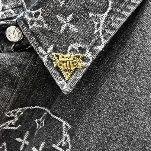 Cheap Louis Vuitton LV Tracksuits Short Sleeved For Men #1404446 Replica Wholesale [$82.00 USD] [ITEM#1404446] on Replica Louis Vuitton LV Tracksuits