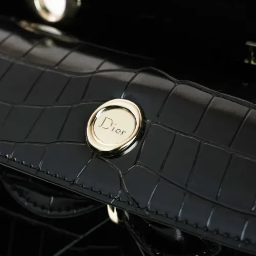 Cheap Christian Dior AAA Quality Handbags For Women #1404578 Replica Wholesale [$102.00 USD] [ITEM#1404578] on Replica Christian Dior AAA Quality Handbags