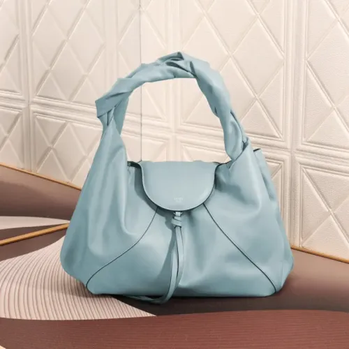 Fendi AAA Quality Handbags For Women #1404614