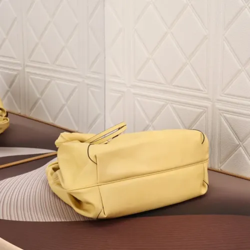 Cheap Fendi AAA Quality Handbags For Women #1404618 Replica Wholesale [$122.00 USD] [ITEM#1404618] on Replica Fendi AAA Quality Handbags