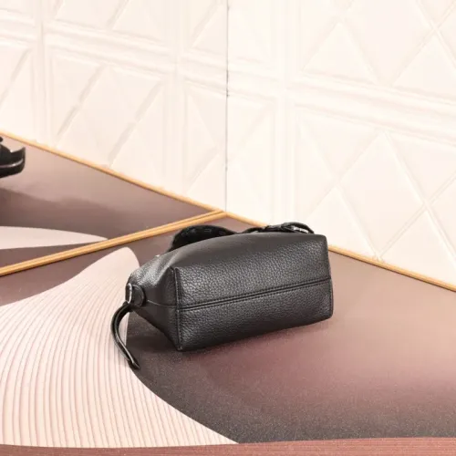 Cheap Fendi AAA Quality Handbags For Women #1404677 Replica Wholesale [$102.00 USD] [ITEM#1404677] on Replica Fendi AAA Quality Handbags