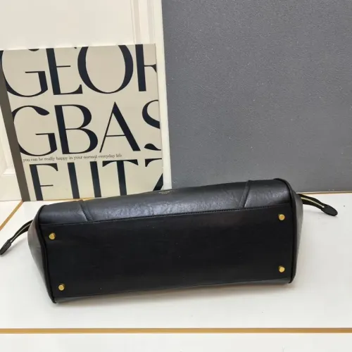 Cheap Celine AAA Quality Handbags For Women #1404690 Replica Wholesale [$102.00 USD] [ITEM#1404690] on Replica Celine AAA Quality Handbags