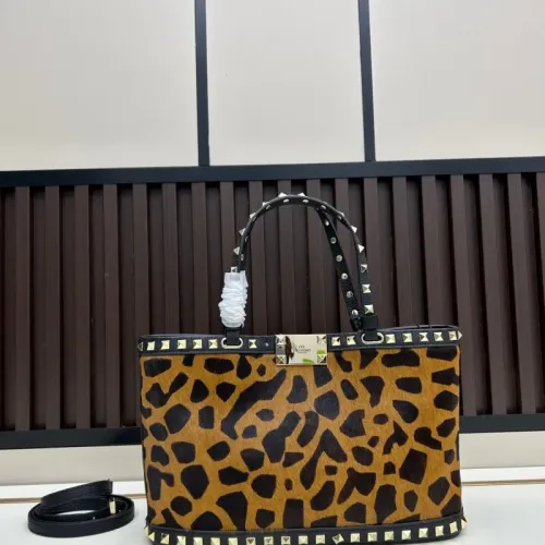 Cheap Valentino AAA Quality Handbags For Women #1404699 Replica Wholesale [$98.00 USD] [ITEM#1404699] on Replica Valentino AAA Quality Handbags