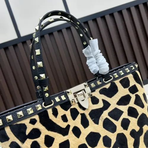 Cheap Valentino AAA Quality Handbags For Women #1404702 Replica Wholesale [$98.00 USD] [ITEM#1404702] on Replica Valentino AAA Quality Handbags