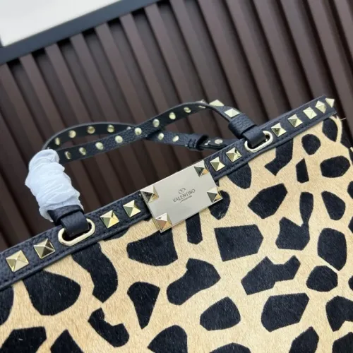 Cheap Valentino AAA Quality Handbags For Women #1404702 Replica Wholesale [$98.00 USD] [ITEM#1404702] on Replica Valentino AAA Quality Handbags