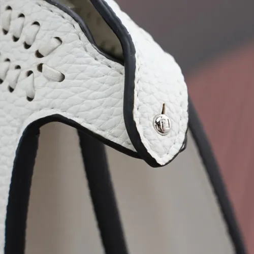 Cheap Fendi AAA Quality Messenger Bags For Women #1404722 Replica Wholesale [$125.00 USD] [ITEM#1404722] on Replica Fendi AAA Quality Messenger Bags