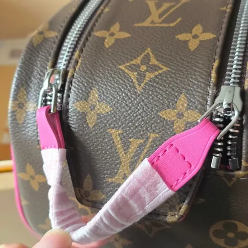 Cheap Louis Vuitton AAA Quality Cosmetic Pouches #1404791 Replica Wholesale [$102.00 USD] [ITEM#1404791] on Replica Louis Vuitton AAA Quality Pouches