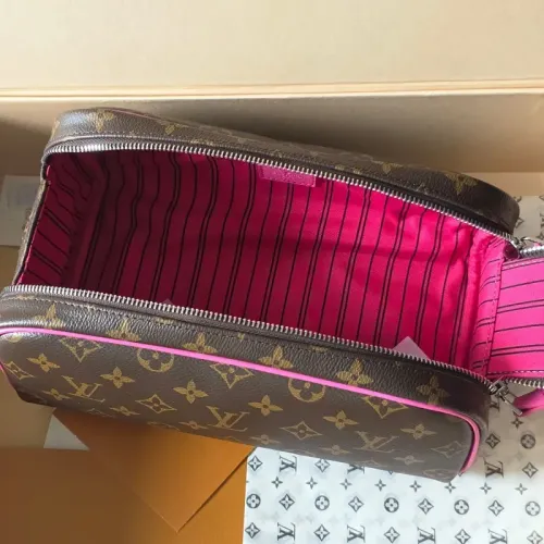 Cheap Louis Vuitton AAA Quality Cosmetic Pouches #1404791 Replica Wholesale [$102.00 USD] [ITEM#1404791] on Replica Louis Vuitton AAA Quality Pouches