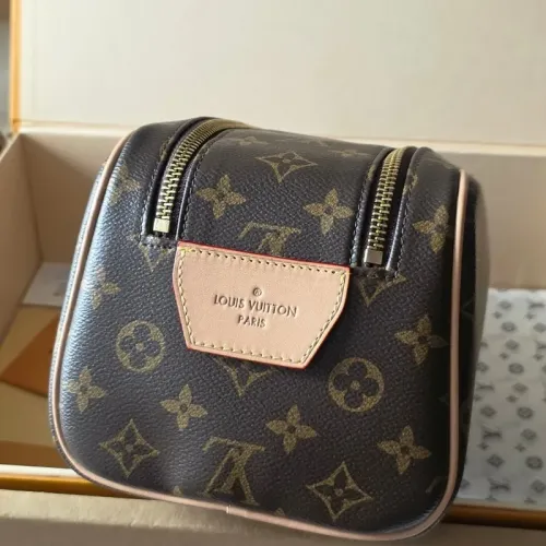 Cheap Louis Vuitton AAA Quality Cosmetic Pouches #1404793 Replica Wholesale [$102.00 USD] [ITEM#1404793] on Replica Louis Vuitton AAA Quality Pouches