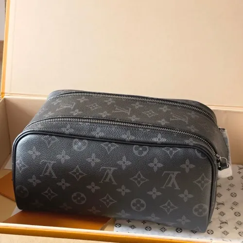 Cheap Louis Vuitton AAA Quality Cosmetic Pouches #1404794 Replica Wholesale [$102.00 USD] [ITEM#1404794] on Replica Louis Vuitton AAA Quality Pouches
